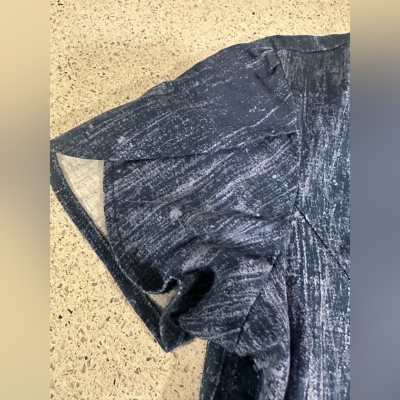 Jaanuu Scrub Set Denim Print Peplum Top Zippers Gold Details XS - Picture 8 of 16